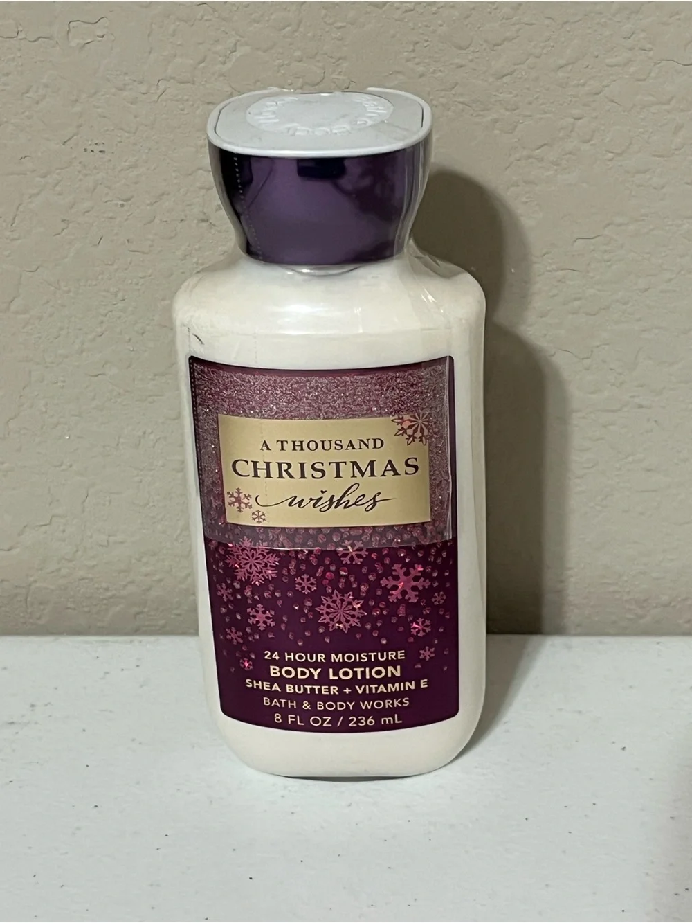 Bath & Body Works a Thousand Christmas Wishes  24 HR Moist Body Lotion 8 fl oz